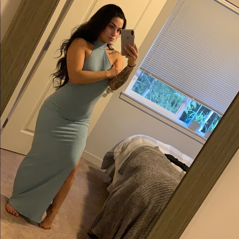 Long blue dress